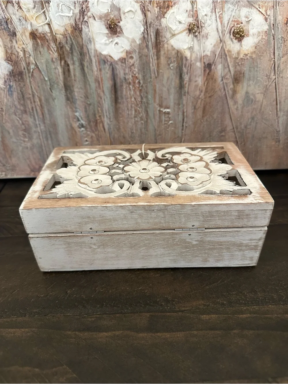 Global artisans add touch